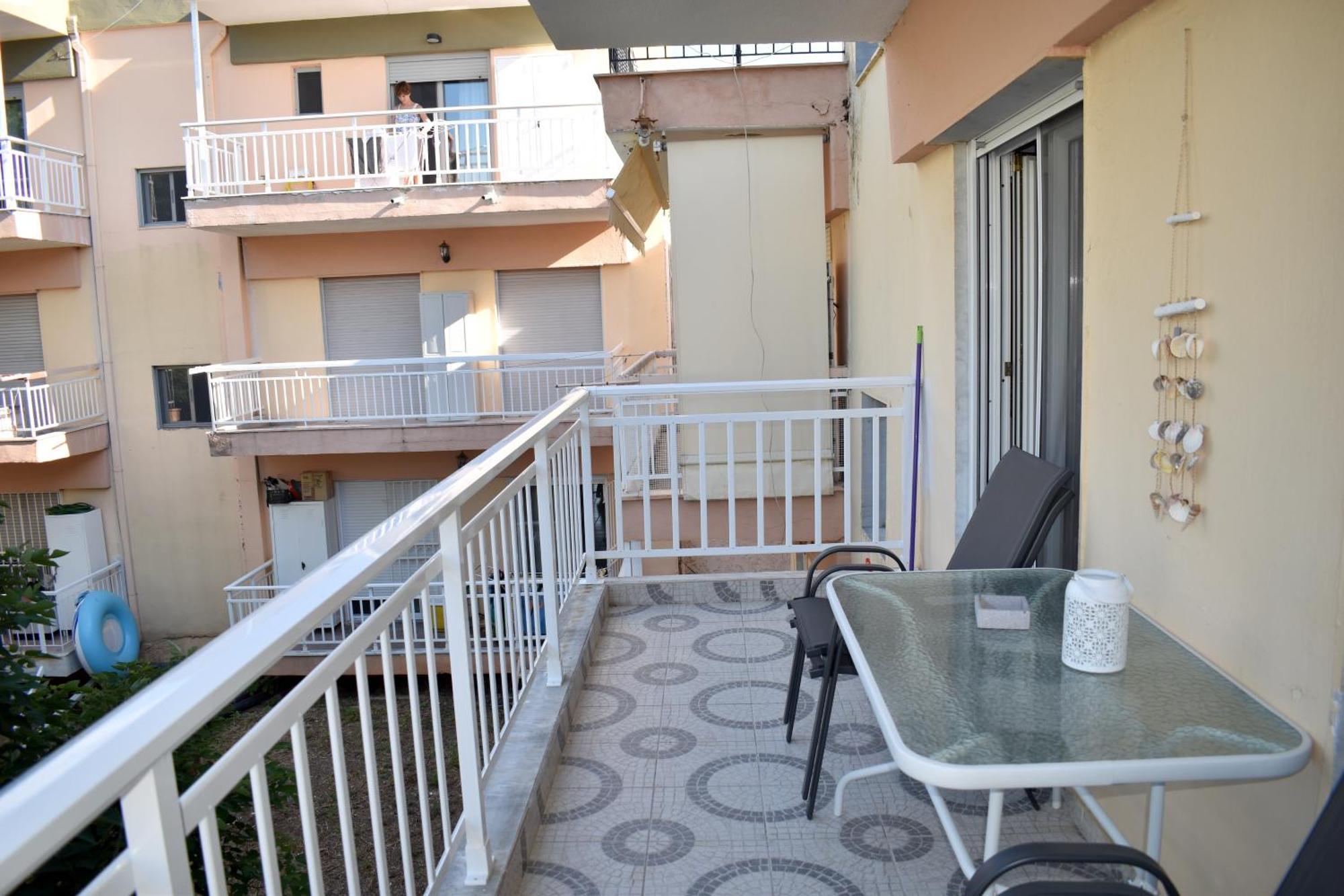 Sunny Front Apartament *